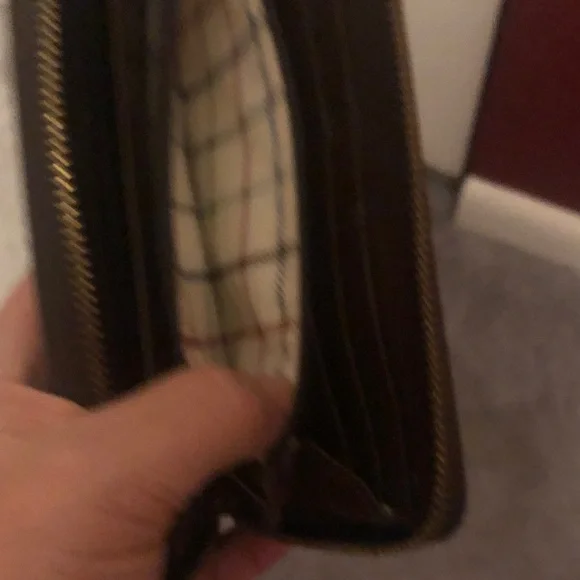 Coach Brown and Tan Signature Wallet, used, zipper pull missing - Picture 9 of 12
